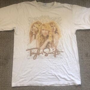 Original Authentic Fearless Tour 2009 Taylor Swift Shirt White Large Rare